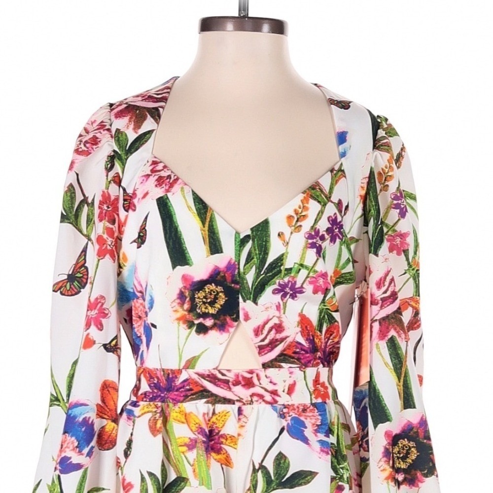 LDT Floral Butterfly Romper Size 0 Cutout Cottagecore Garden Party Romantic - Picture 3 of 11